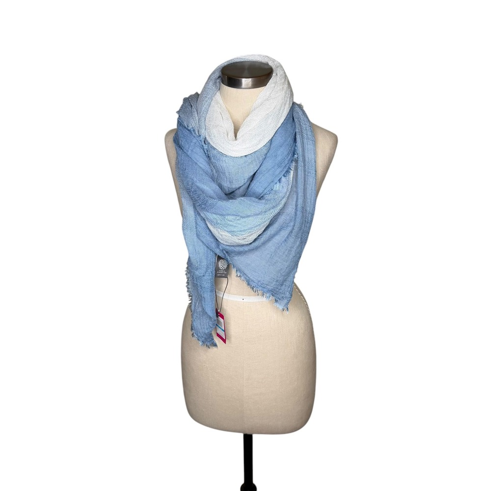 VINCE CAMUTO Scarf‎ Blue White Ombre Metallic Fringe Women's OS NEW